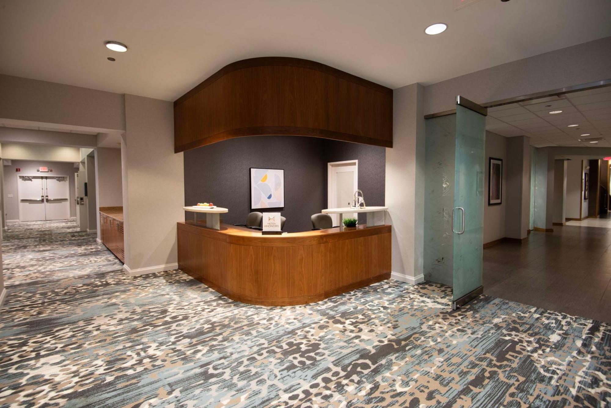 Doubletree By Hilton Hotel And Conference Center Chicago North Shore Skokie Exterior foto